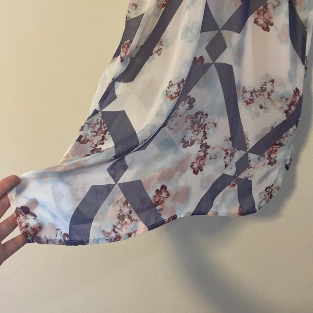 NWT, O’Neill, Bohemian Floral Dress, Pink & Lavender, Sheer w/ lining - Picture 8 of 10